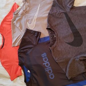 Athletic short sleeve t-shirts bundle